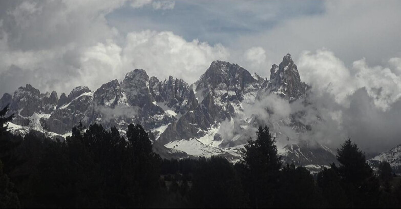 Webcam Белламонте-Альпе-Лусиа  - Pale di San Martino