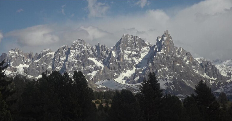 Webcam Белламонте-Альпе-Лусиа  - Pale di San Martino