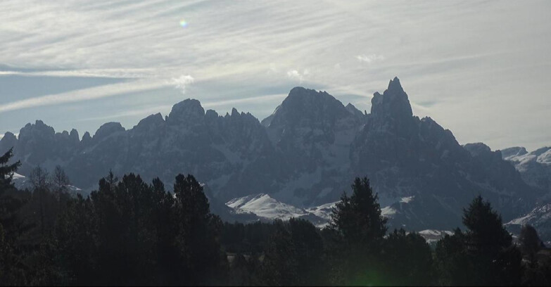 Webcam Белламонте-Альпе-Лусиа  - Pale di San Martino