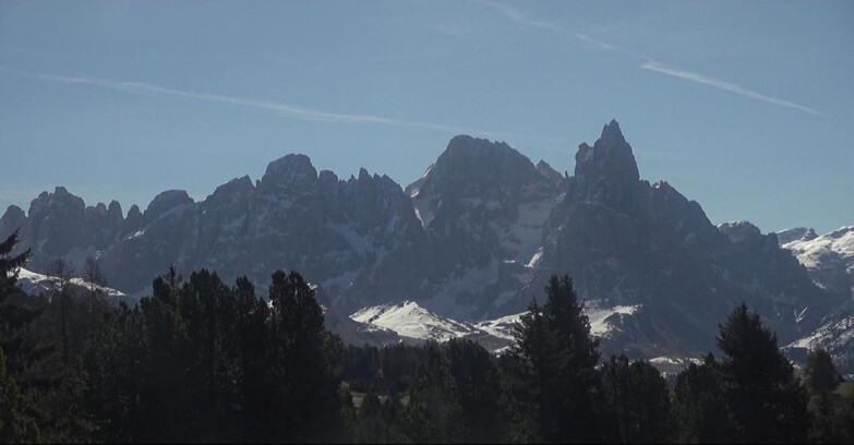 Webcam Bellamonte-Alpe Lusia  - Pale di San Martino