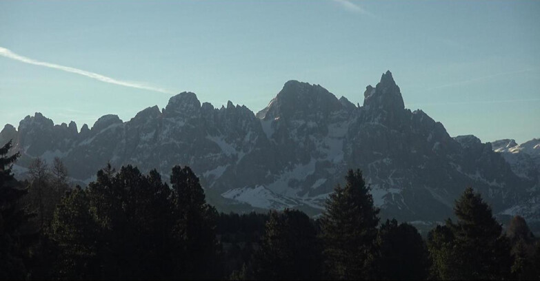 Webcam Bellamonte-Alpe Lusia  - Pale di San Martino