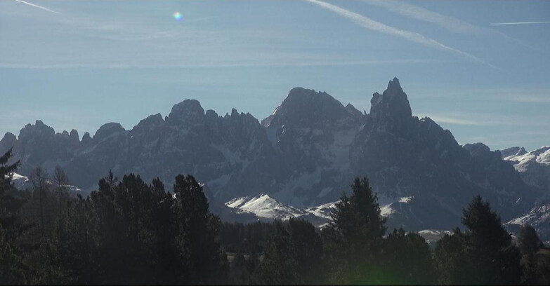 Webcam Bellamonte-Alpe Lusia  - Pale di San Martino