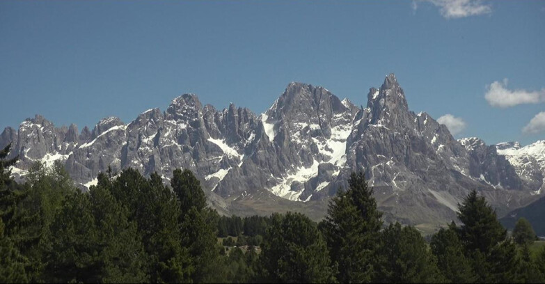 Webcam Bellamonte-Alpe Lusia  - Pale di San Martino