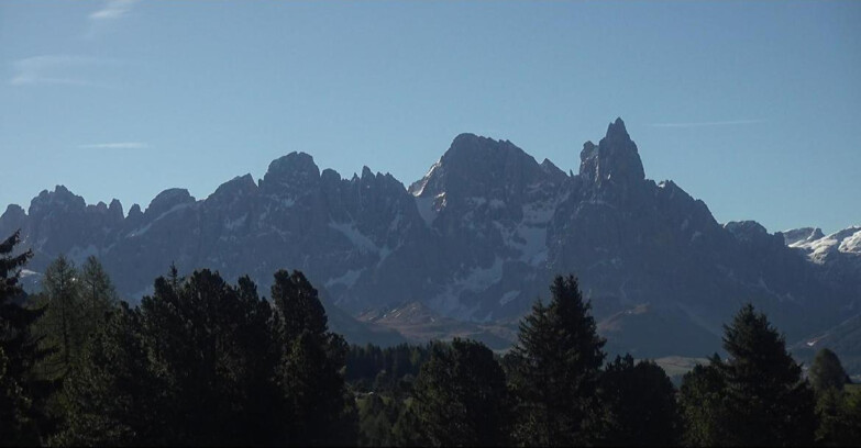 Webcam Bellamonte-Alpe Lusia  - Pale di San Martino
