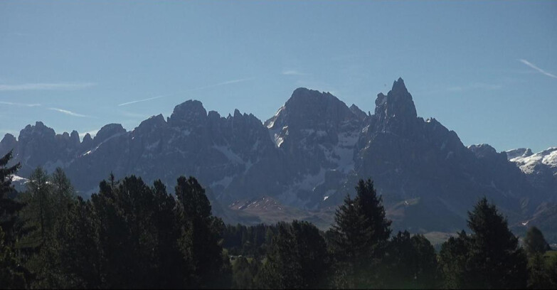 Webcam Bellamonte-Alpe Lusia  - Pale di San Martino
