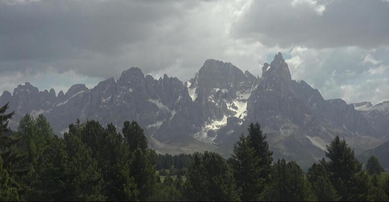 Webcam Белламонте-Альпе-Лусиа  - Pale di San Martino
