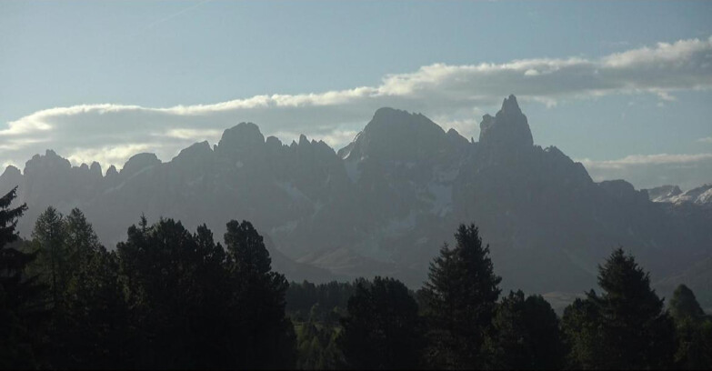 Webcam Белламонте-Альпе-Лусиа  - Pale di San Martino