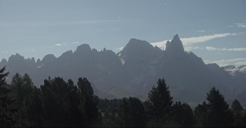Webcam Белламонте-Альпе-Лусиа  - Pale di San Martino