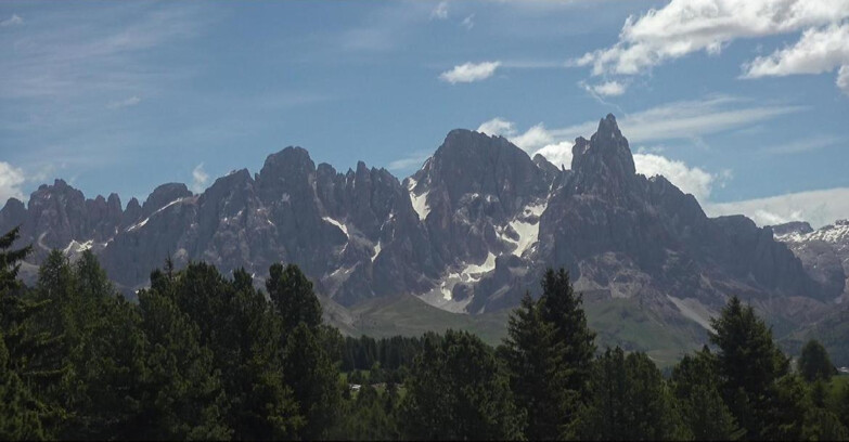 Webcam Bellamonte-Alpe Lusia  - Pale di San Martino