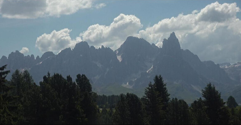 Webcam Bellamonte-Alpe Lusia - Pale di San Martino