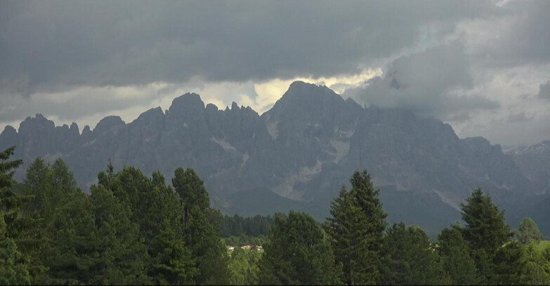 Webcam Bellamonte-Alpe Lusia  - Palagruppe