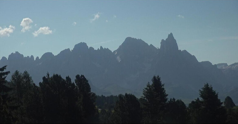 Webcam Bellamonte-Alpe Lusia - Pale di San Martino