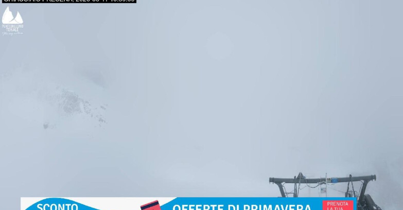 Webcam Presena Glacier  - Pista Paradiso - Presena Tonale