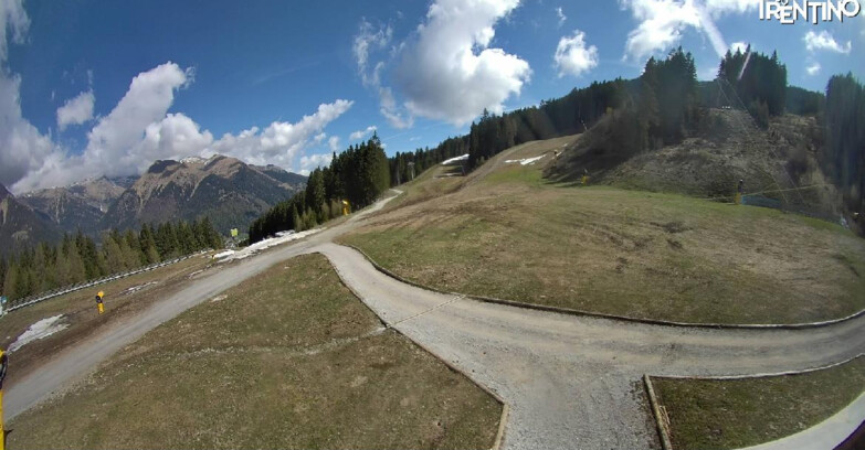 Webcam Пинцоло - Pinzolo - Dolomiti di Brenta 