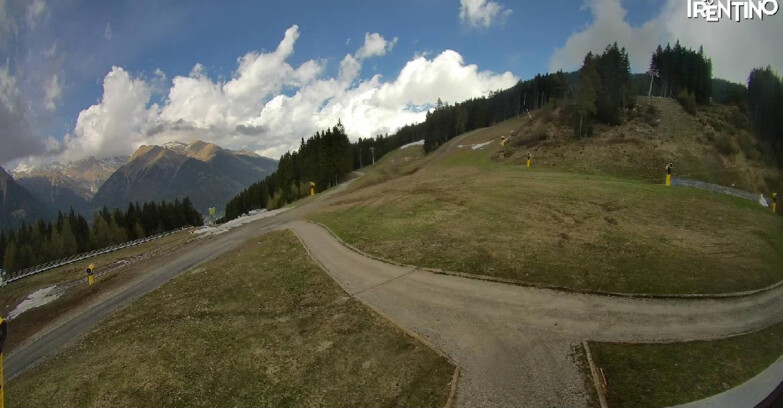 Webcam Пинцоло - Pinzolo - Dolomiti di Brenta 