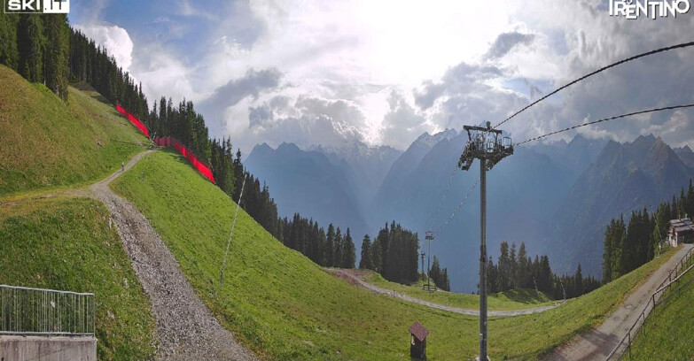 Webcam Pinzolo - Pinzolo - Carè Alto 