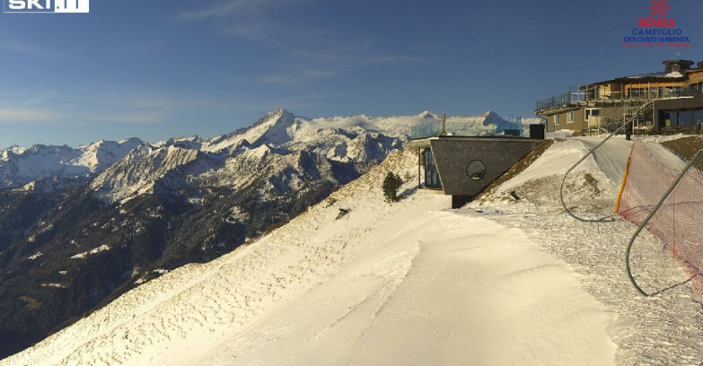 Webcam Pinzolo - Rifugio Doss del Sabion - 2100m