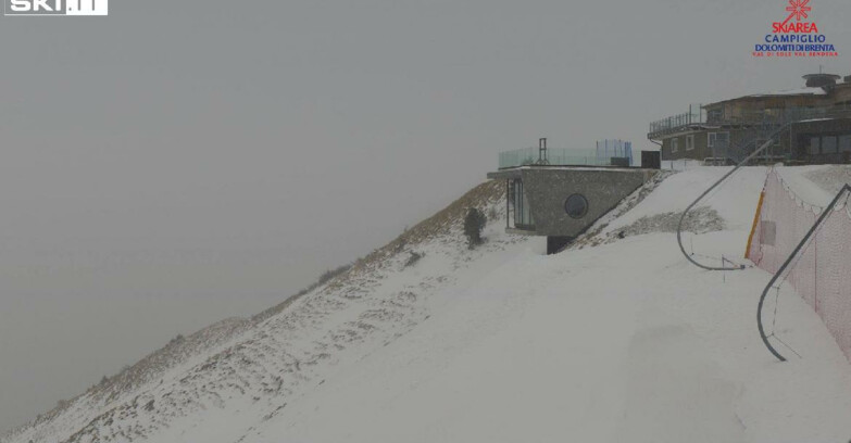 Webcam Pinzolo - Rifugio Doss del Sabion - 2100m