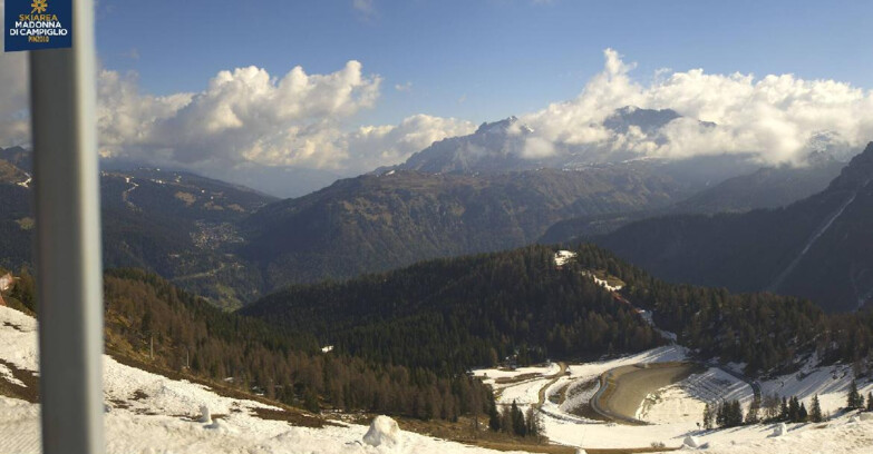 Webcam Pinzolo - Rifugio Doss del Sabion - 2100m