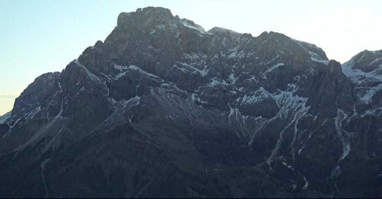 Webcam Сан-Мартино-ди-Кастроцца - Пассо-Ролле - Pale di San Martino