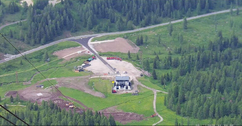 Webcam Пассо Сан-Пеллегрино-Фалькаде  - Panorama N-E