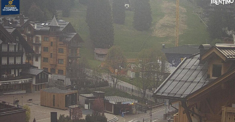 Webcam Madonna di Campiglio (Skiarea Campiglio Dolomiti di Brenta - Val di Sole Val Rendena) - Madonna di Campiglio