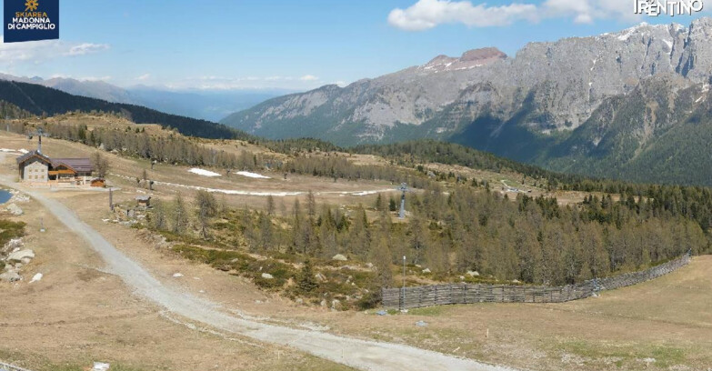 Webcam Madonna di Campiglio - Campiglio Rifugio Viviani 