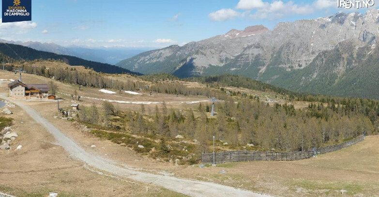 Webcam Madonna di Campiglio - Campiglio Rifugio Viviani 