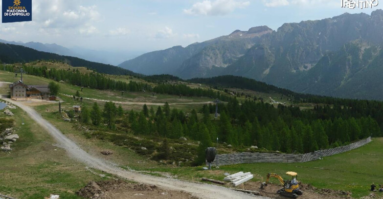 Webcam Madonna di Campiglio - Rifugio Viviani