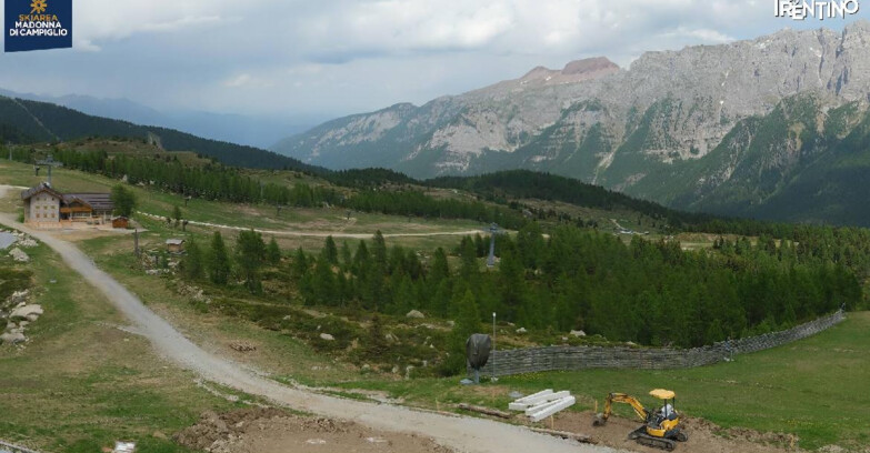 Webcam Madonna di Campiglio - Rifugio Viviani