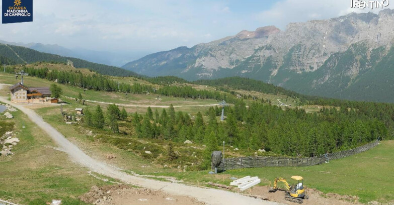 Webcam Madonna di Campiglio - Rifugio Viviani