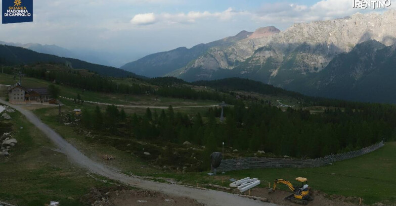 Webcam Madonna di Campiglio - Rifugio Viviani