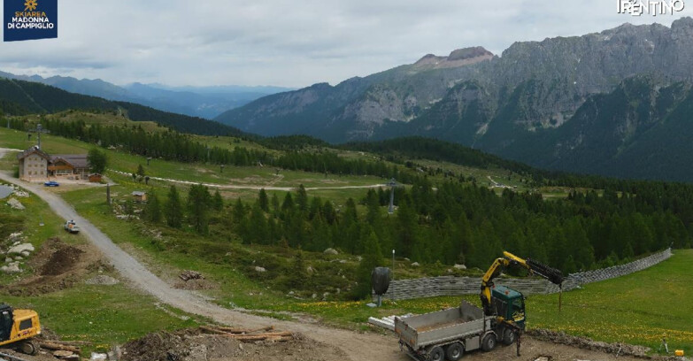 Webcam Madonna di Campiglio - Rifugio Viviani