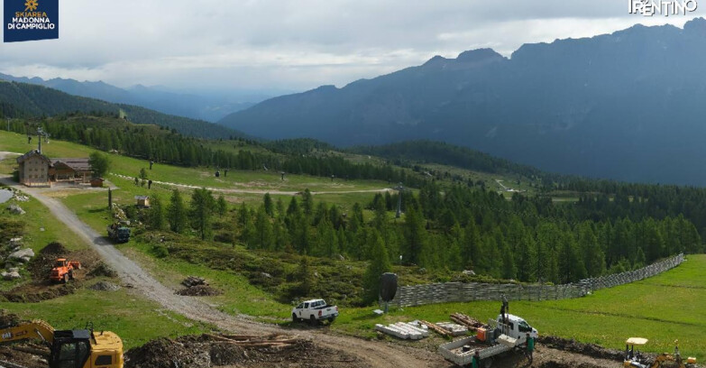 Webcam Madonna di Campiglio - Rifugio Viviani
