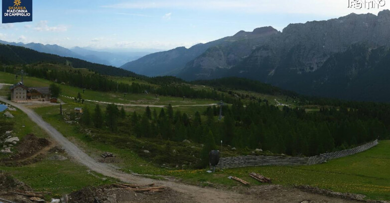 Webcam Madonna di Campiglio - Rifugio Viviani