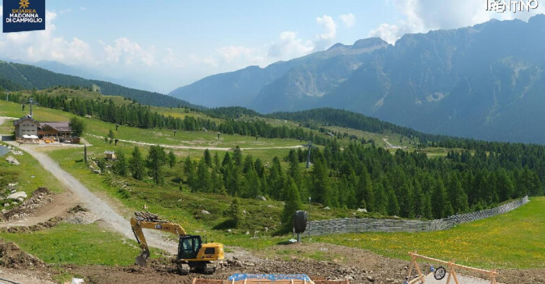 Webcam Madonna di Campiglio - Rifugio Viviani