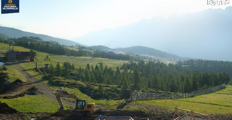 Webcam Madonna di Campiglio - Rifugio Viviani