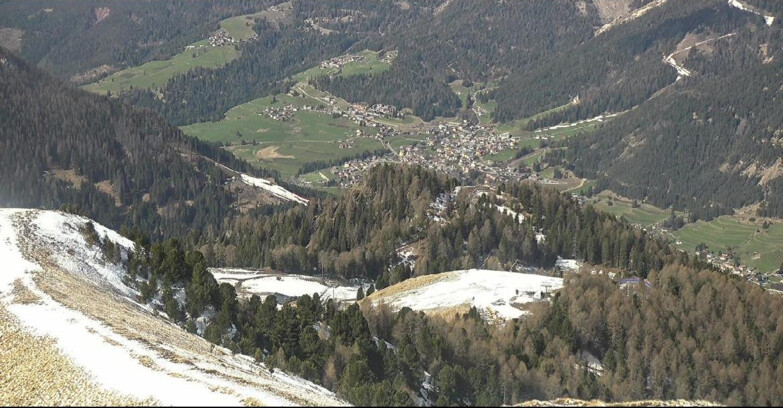 Webcam Поцца-ди-Фасса-Алок-Буффор  - Sasso Lungo e Sasso Piatto visti da Buffaure