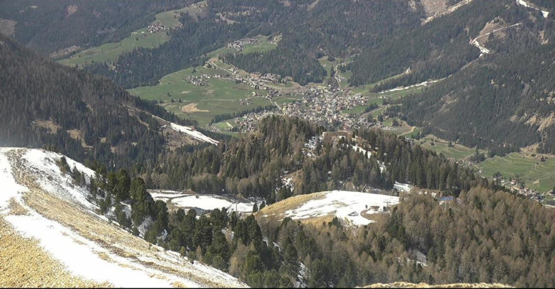 Webcam Поцца-ди-Фасса-Алок-Буффор  - Sasso Lungo e Sasso Piatto visti da Buffaure