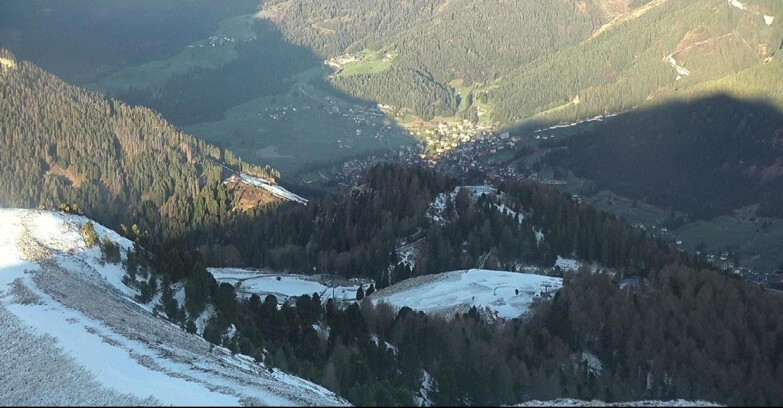 Webcam Поцца-ди-Фасса-Алок-Буффор  - Sasso Lungo e Sasso Piatto visti da Buffaure