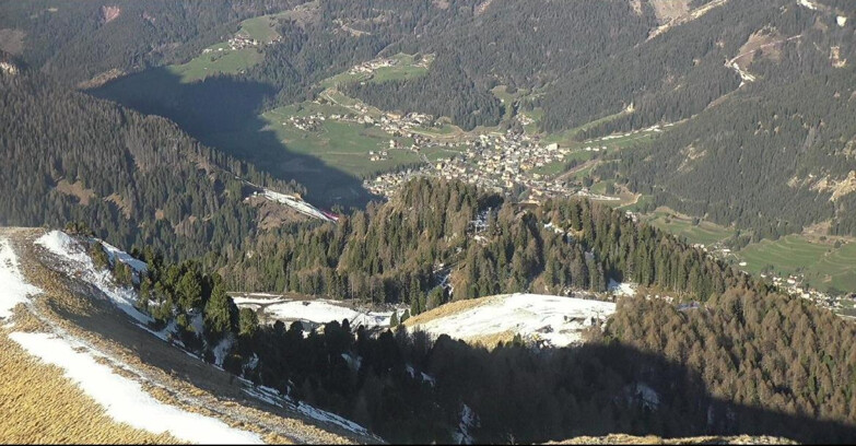 Webcam Pozza di Fassa-Aloch-Buffaure - Sasso Lungo e Sasso Piatto visti da Buffaure