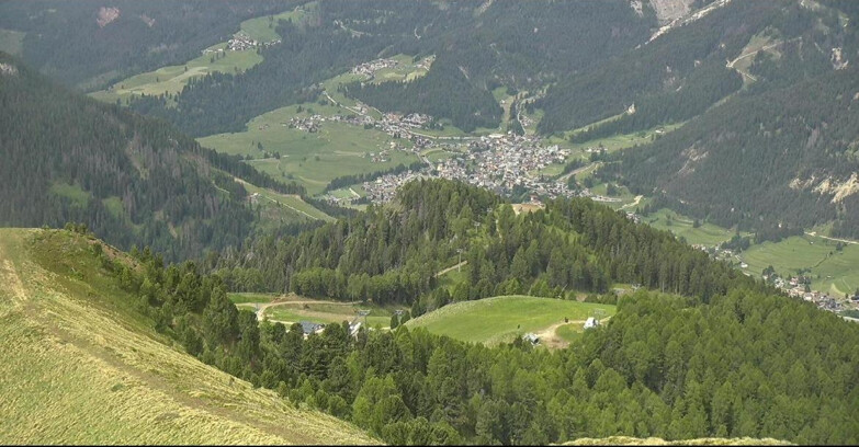 Webcam Поцца-ди-Фасса-Алок-Буффор  - Sasso Lungo e Sasso Piatto visti da Buffaure