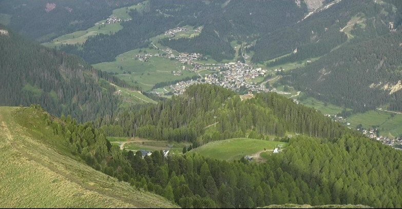 Webcam Поцца-ди-Фасса-Алок-Буффор  - Sasso Lungo e Sasso Piatto visti da Buffaure