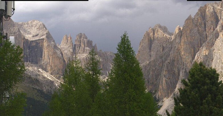 Webcam Виго-ди-Фасса-Пера-Чампедие  - Vigo di Fassa - Gardeccia - Torri del Vajolet