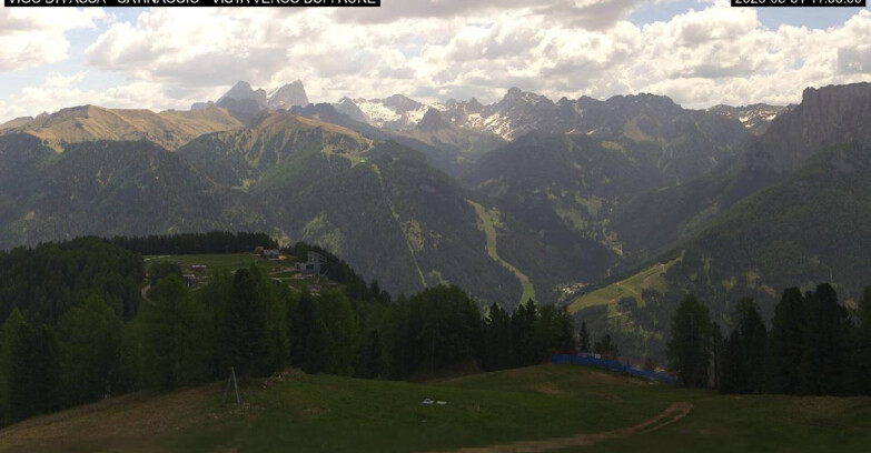 Webcam Vigo di Fassa-Pera-Ciampedìe - Vigo di Fassa - Ciampedie e Pozza Buffaure