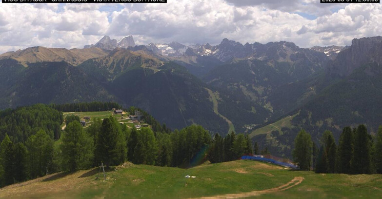 Webcam Vigo di Fassa-Pera-Ciampedìe - Vigo di Fassa - Ciampedie e Pozza Buffaure