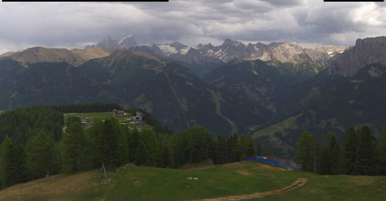 Webcam Vigo di Fassa-Pera-Ciampedìe - Vigo di Fassa - Ciampedie e Pozza Buffaure