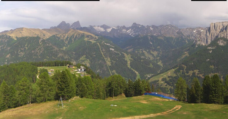 Webcam Vigo di Fassa-Pera-Ciampedìe - Vigo di Fassa - Ciampedie e Pozza Buffaure