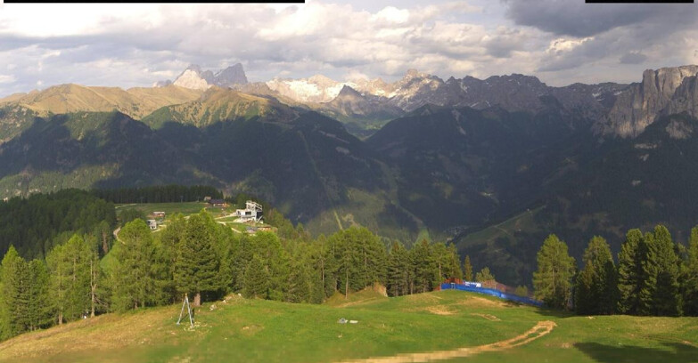Webcam Vigo di Fassa-Pera-Ciampedìe - Vigo di Fassa - Ciampedie e Pozza Buffaure