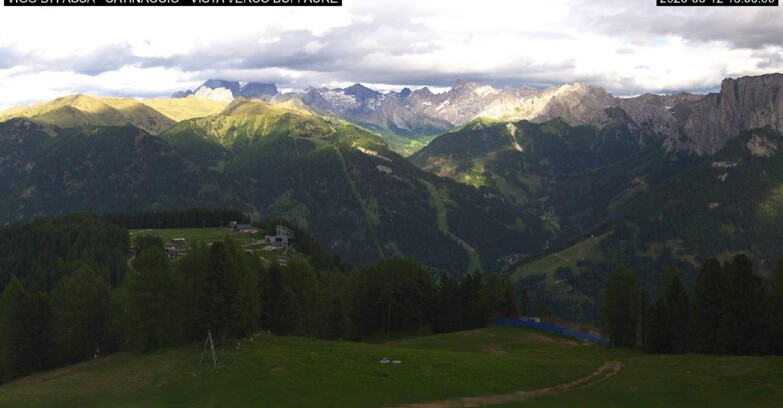 Webcam Vigo di Fassa-Pera-Ciampedìe - Vigo di Fassa - Ciampedie e Pozza Buffaure